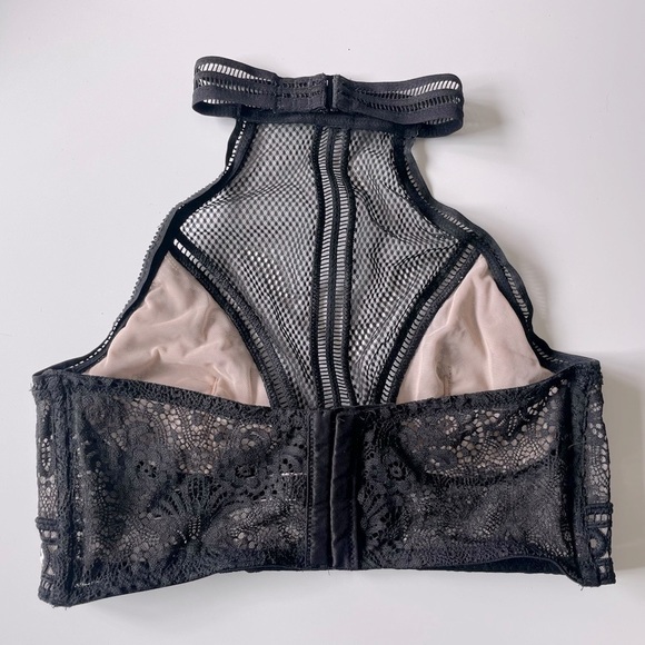 VS Black Mesh Eyelet Collar Bralette - Picture 2 of 5